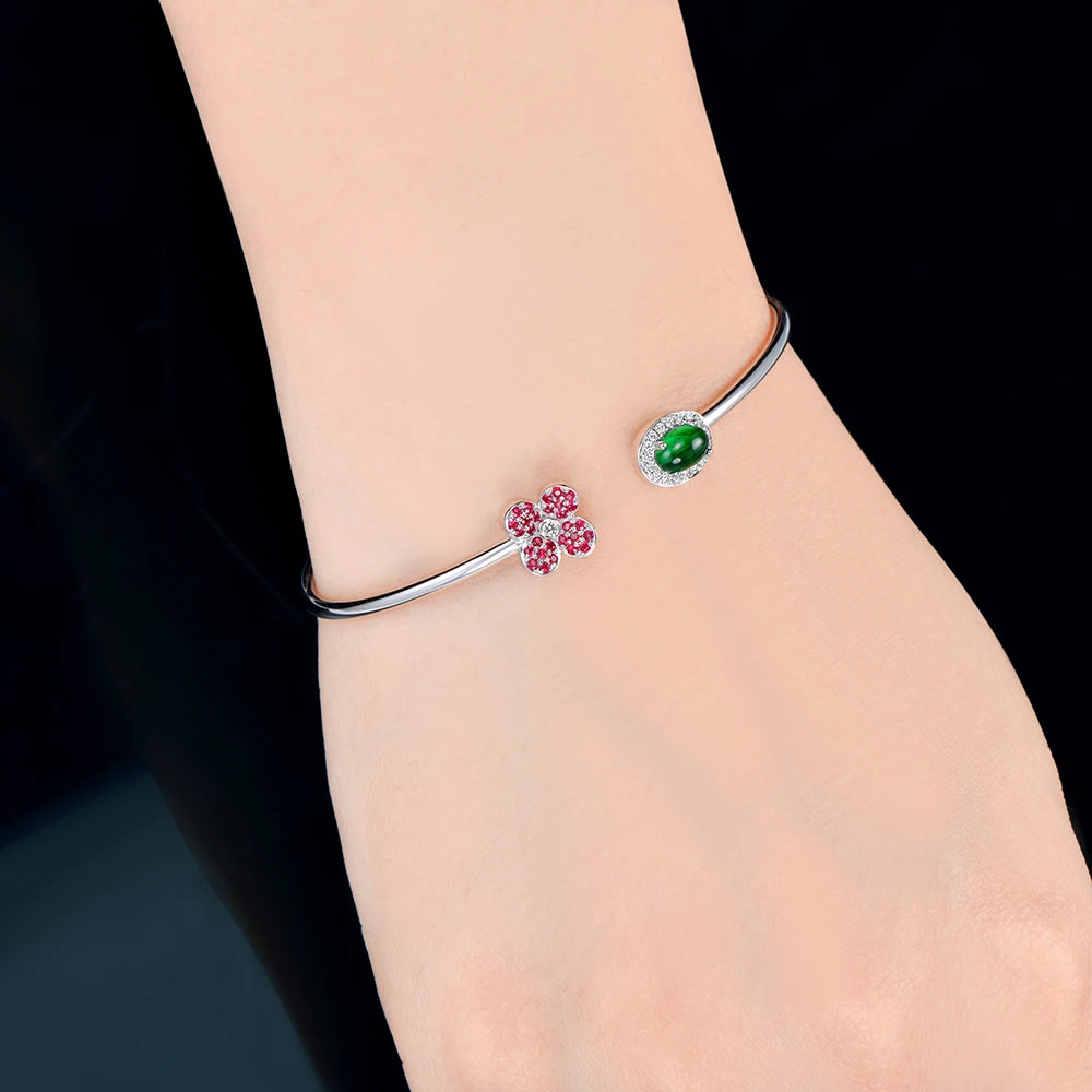 Jewelry 0.68ctw Oval Natural Emerald & 0.18ct Ruby 0.11ct Pave Diamond 18K White Gold Gemstone Bracelet