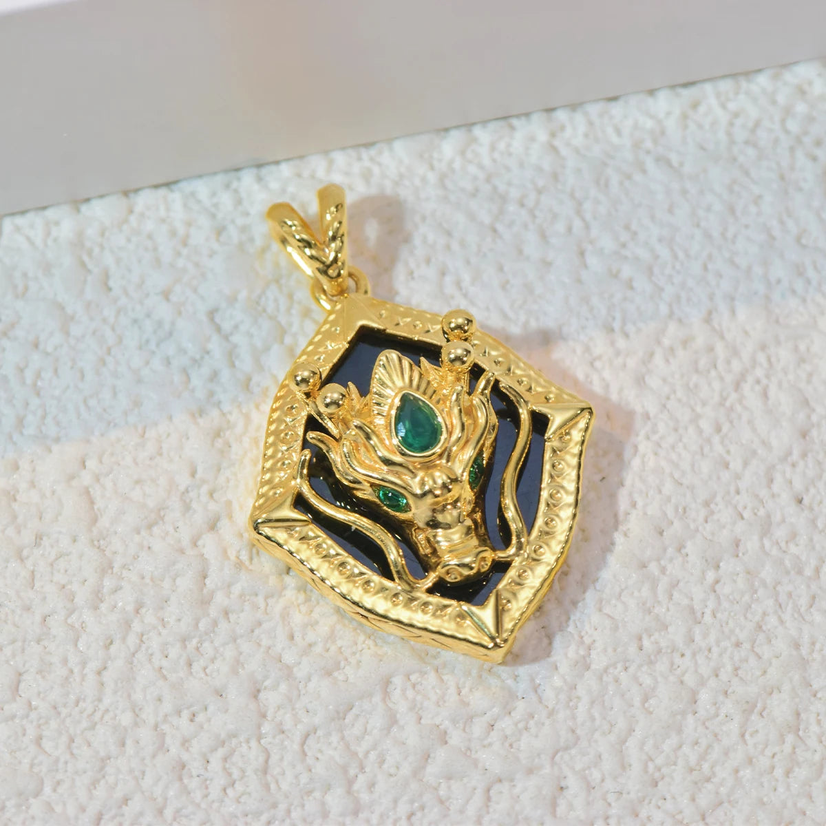 100% Real Gold 18k Natural Agate Necklace For Women Dragon Head Pendant Au750 Pure Original Gold Jewelry With Certificate