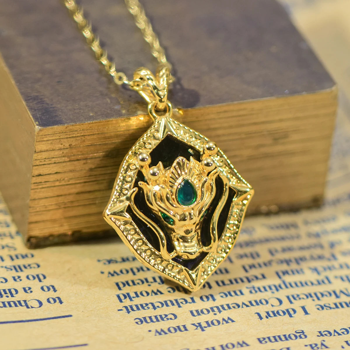 100% Real Gold 18k Natural Agate Necklace For Women Dragon Head Pendant Au750 Pure Original Gold Jewelry With Certificate
