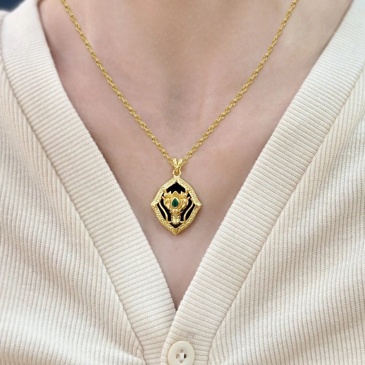 100% Real Gold 18k Natural Agate Necklace For Women Dragon Head Pendant Au750 Pure Original Gold Jewelry With Certificate