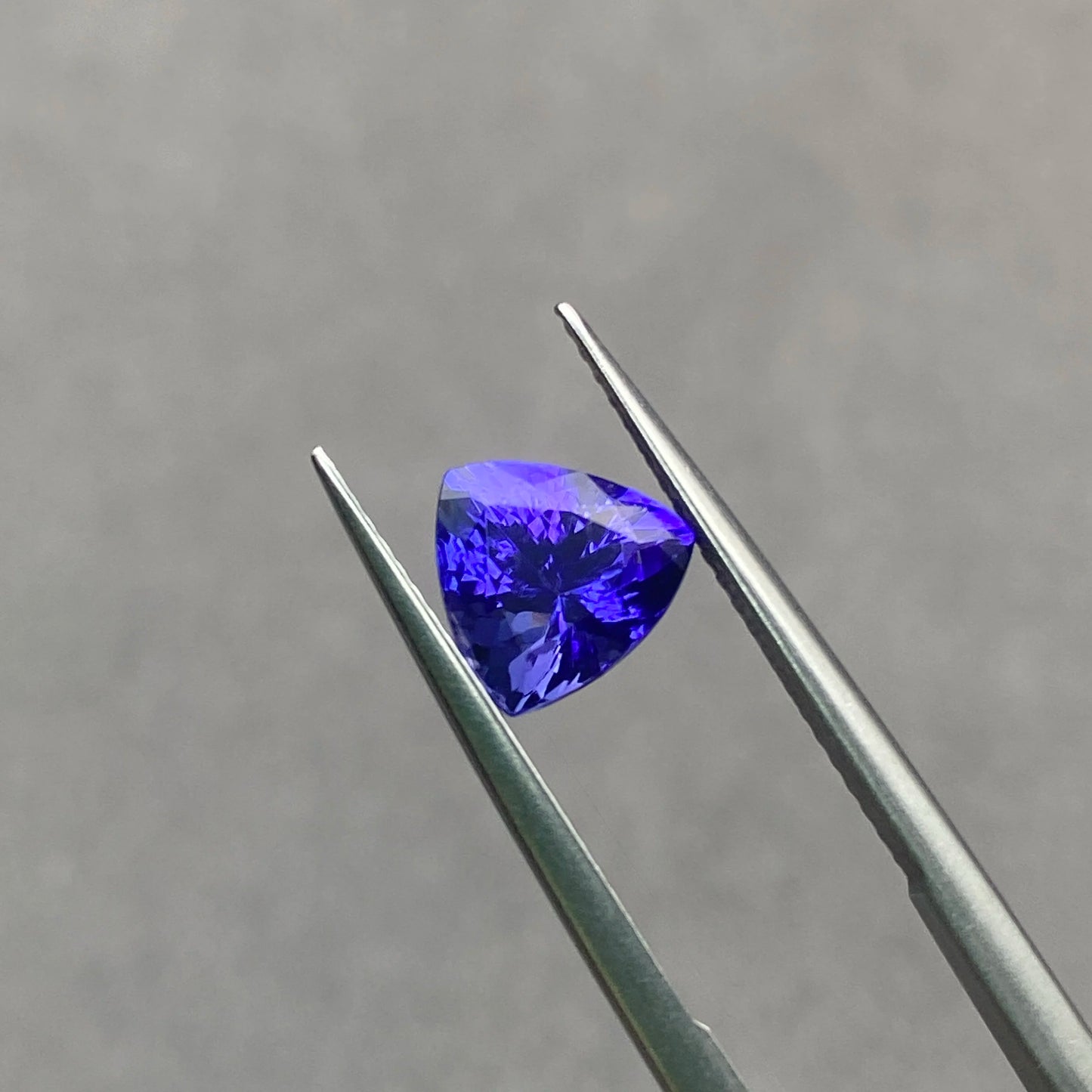 Natural Tanzanite Vivid Blue Triangle Brilliant Cut 2.11ct VVS Loose Gemstone Customize