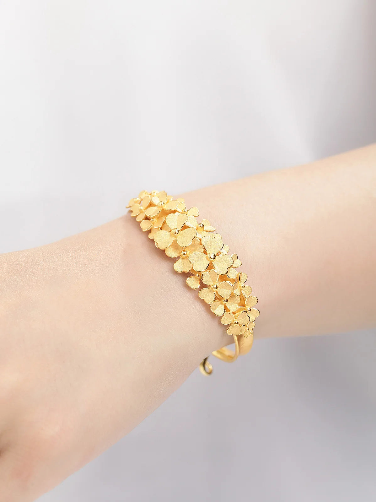 24K Pure Gold Bracelet Real 999 Solid Gold Bangle Upscale Beautiful Flower Romantic  Classic Jewelry