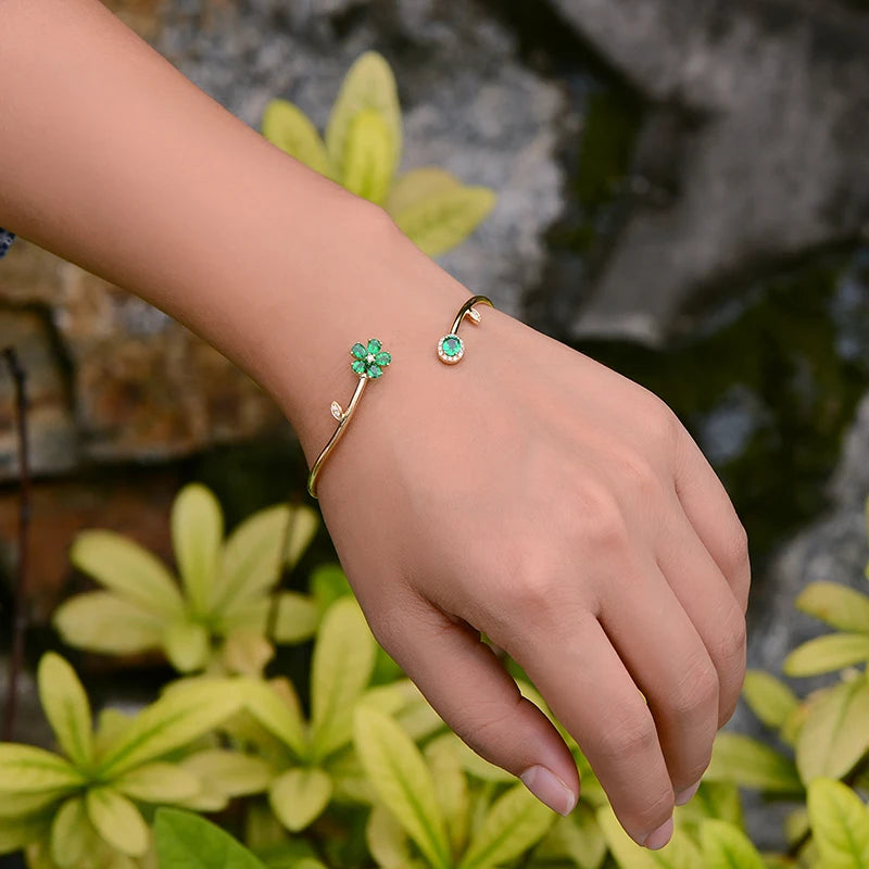 Jewelry 0.94ctw Natural Emerald Pave Diamond 18K Yellow Gold Gemstone Bracelet