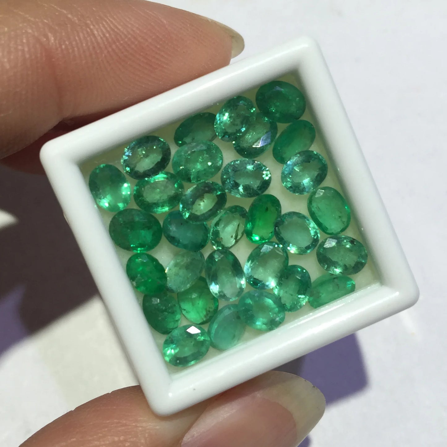 Real Natural emerald gemstones used for ring necklace earrings bracelet pendant Colombia AAAA4M*5MM gem In bulk1pcs/lot