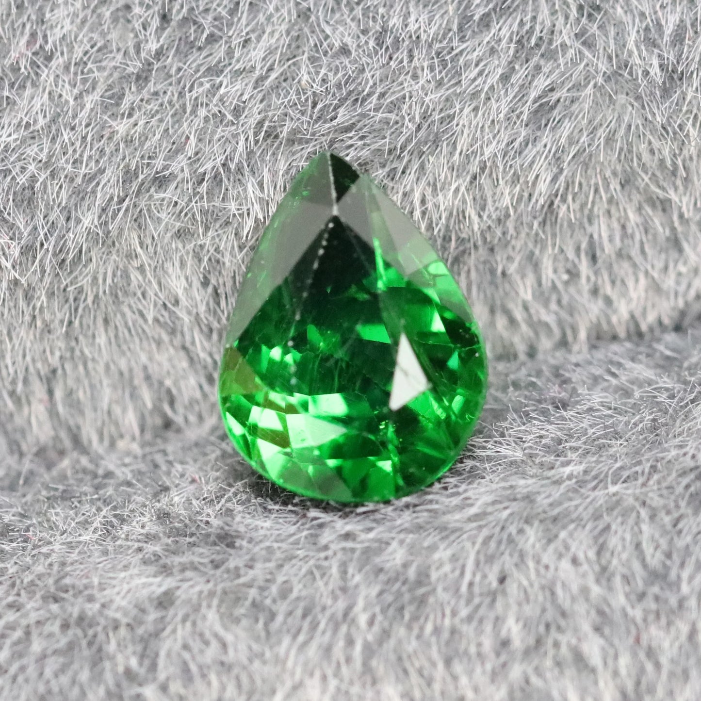 Gemstone1.6ctTsavorite Garnet Water drop shape8.46X6.48X4.16mm Private Custom Ring Pendant Earring Main Stone Natural Untreated
