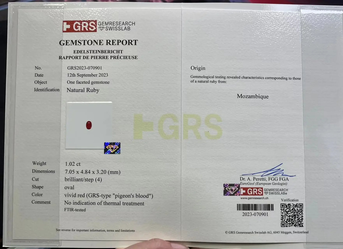 Ruby Untreated Mozambique Oval GRS Main Certificate Pigeon Blood Red Wedding Ring Set with Main Stone Pendant Set