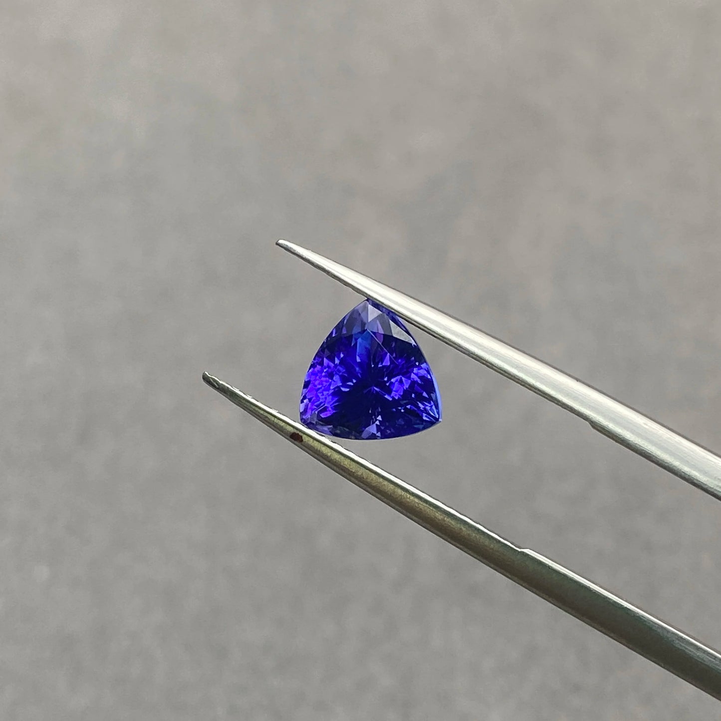 Natural Tanzanite Vivid Blue Triangle Brilliant Cut 2.11ct  VVS Loose Gemstone Customize