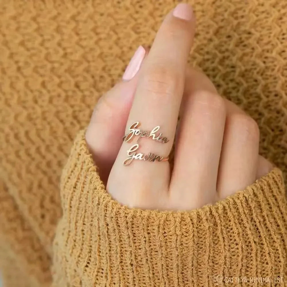 Bagues personnalisées pour couple avec double nom Bague réglable à la mode pour hommes Bijoux en acier inoxydable pour femmes Cadeaux de Saint-Valentin