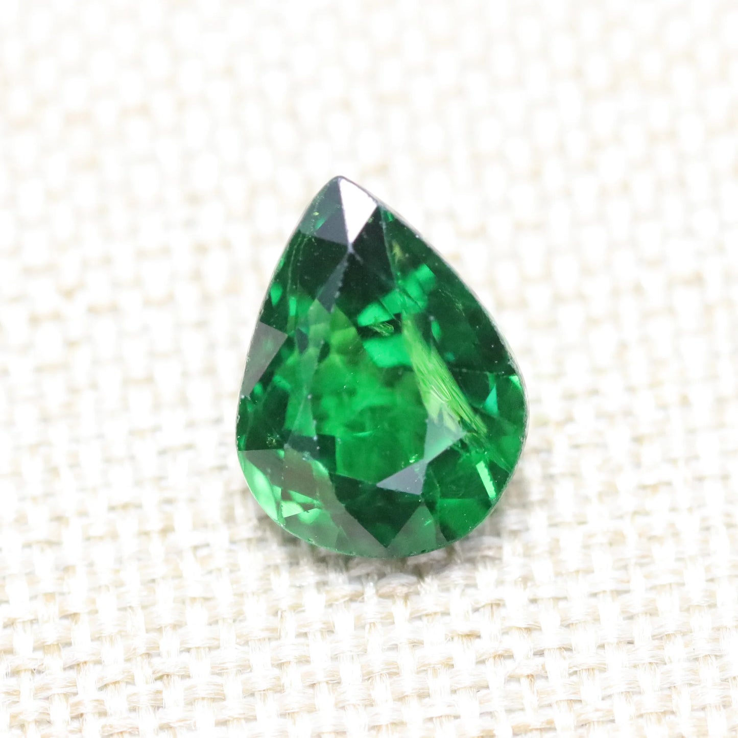 Gemstone1.6ctTsavorite Garnet Water drop shape8.46X6.48X4.16mm Private Custom Ring Pendant Earring Main Stone Natural Untreated