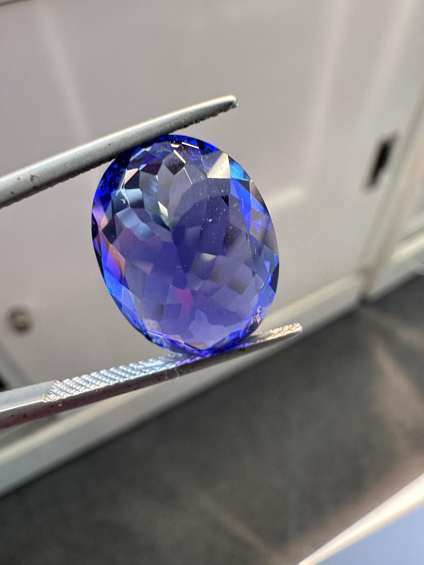 Royal Blue Elegant Tanzanite Blue Oval Brilliant Cut 12.56ct Loose Gemstone