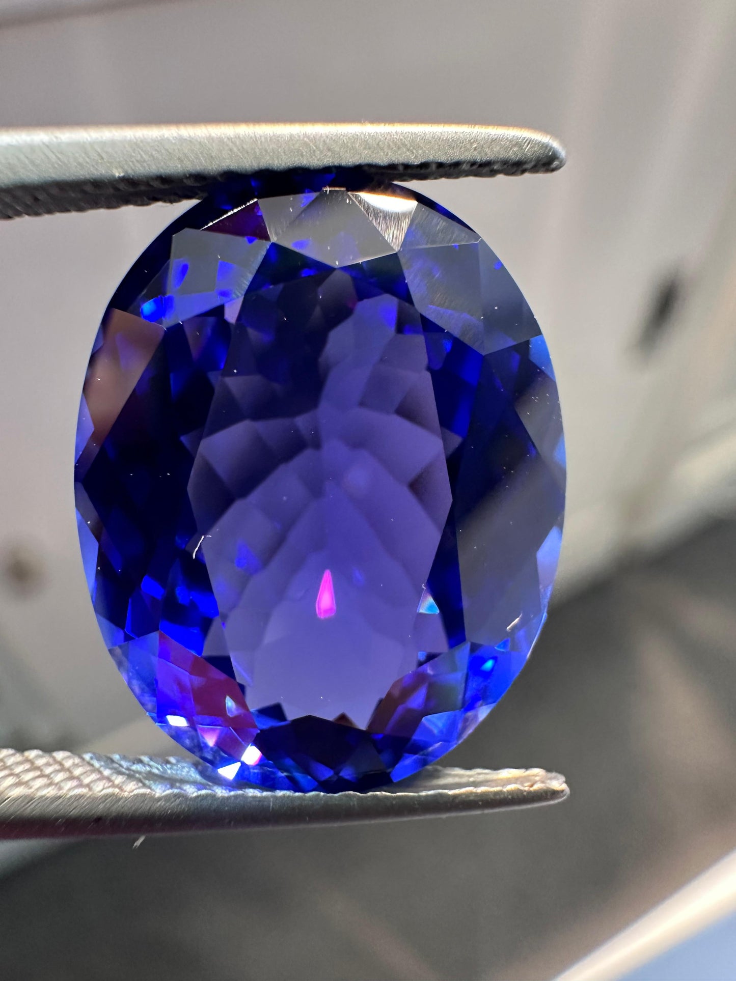 Royal Blue Elegant Tanzanite Blue Oval Brilliant Cut 12.56ct Loose Gemstone