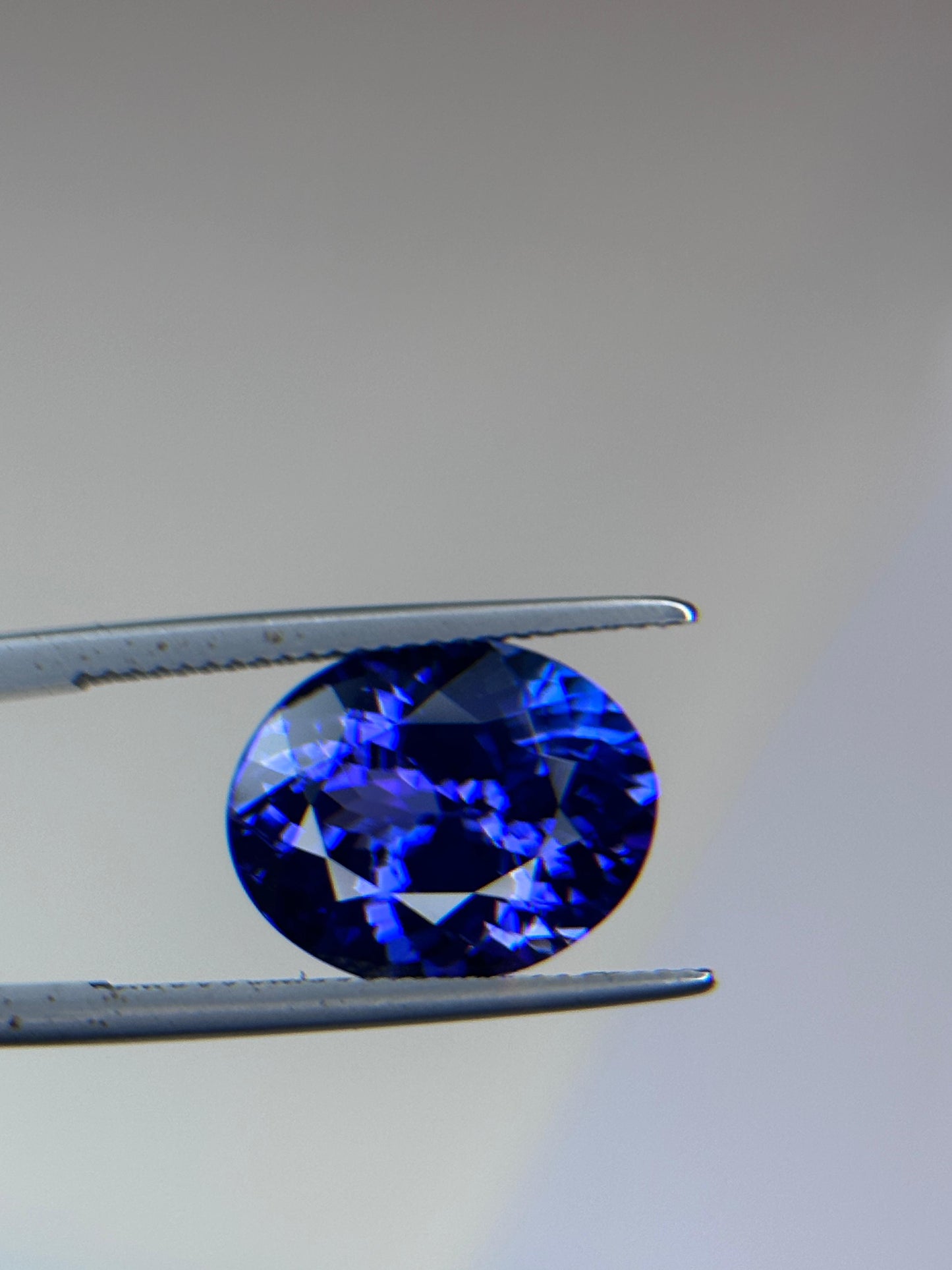 Natural Tanzanite Vivid Blue Oval Shape Brilliant Cut 9.0ct VVS Loose Gemstone Customize
