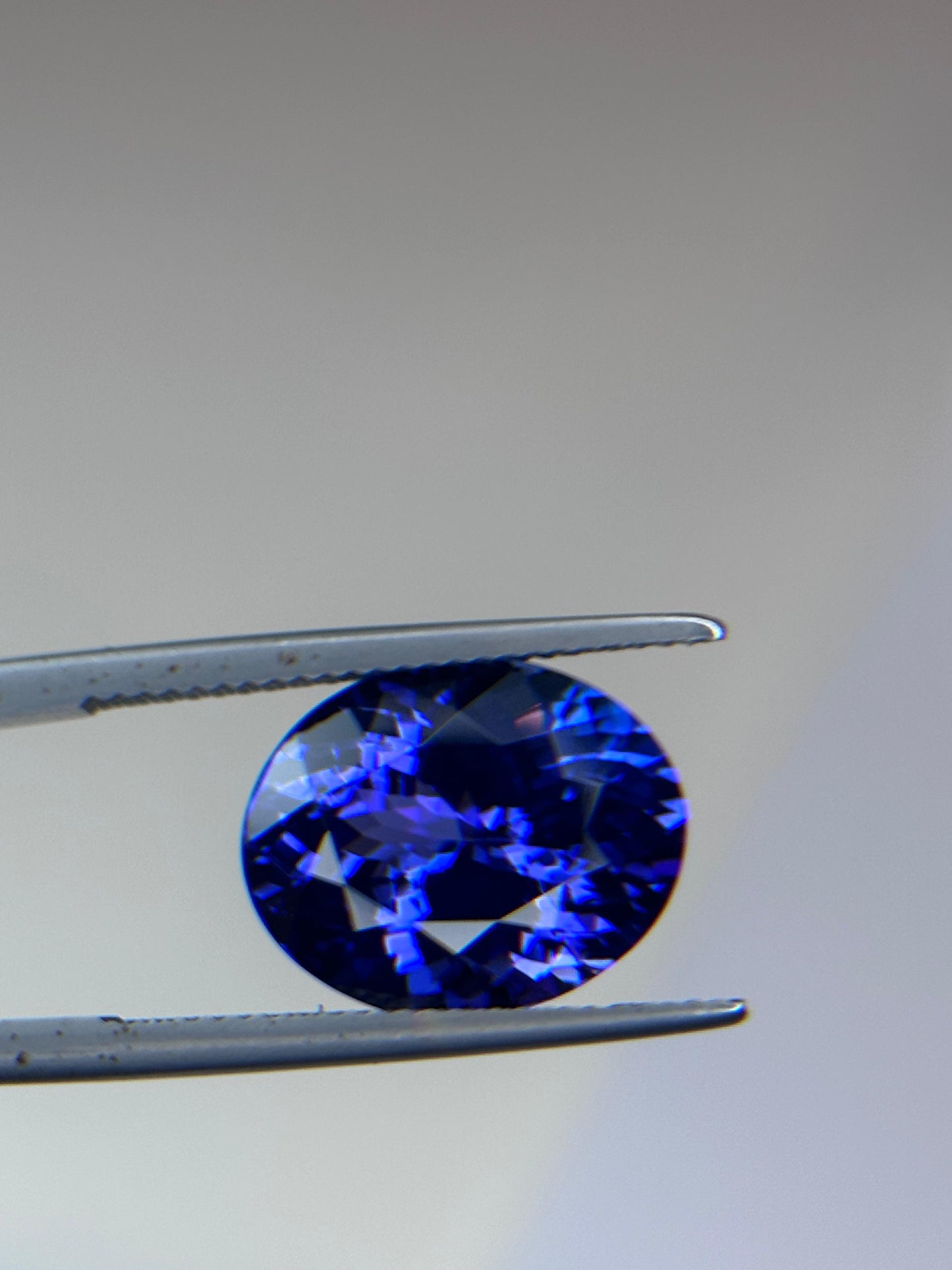 Natural Tanzanite Vivid Blue Oval Shape Brilliant Cut 9.0ct VVS Loose Gemstone Customize